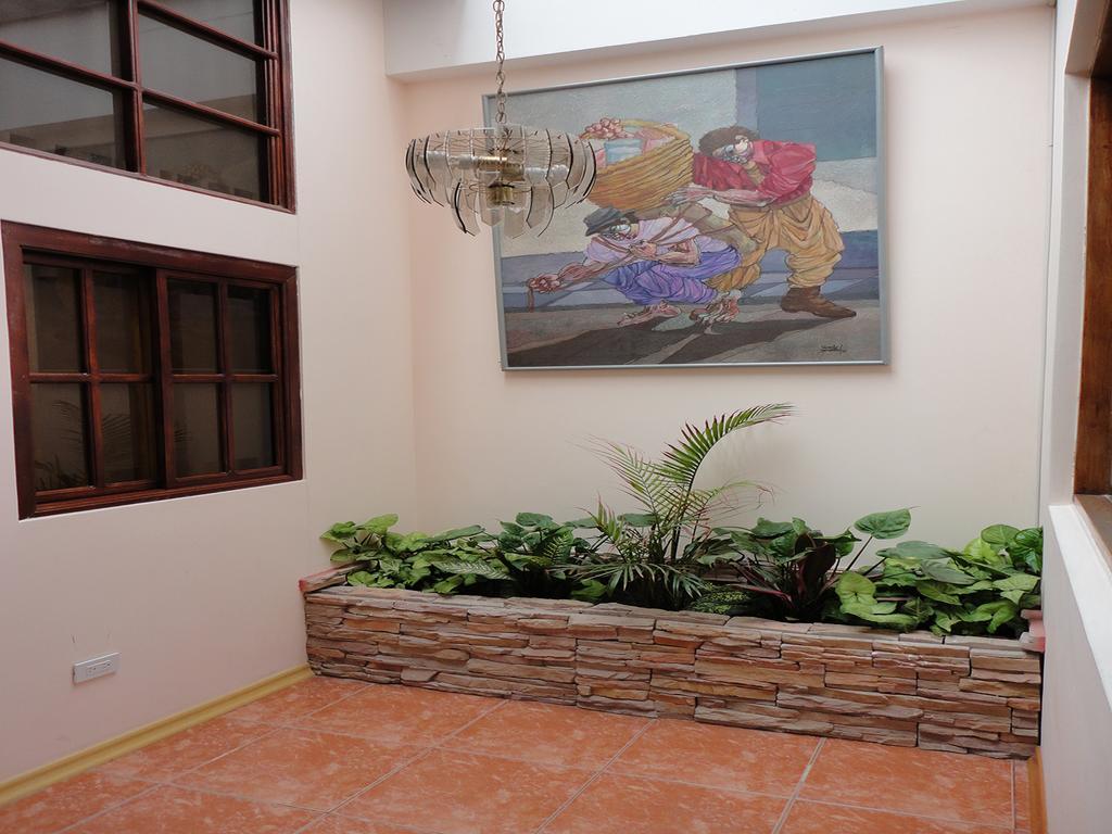 Hotel Rincon Escandinavo Quito Buitenkant foto